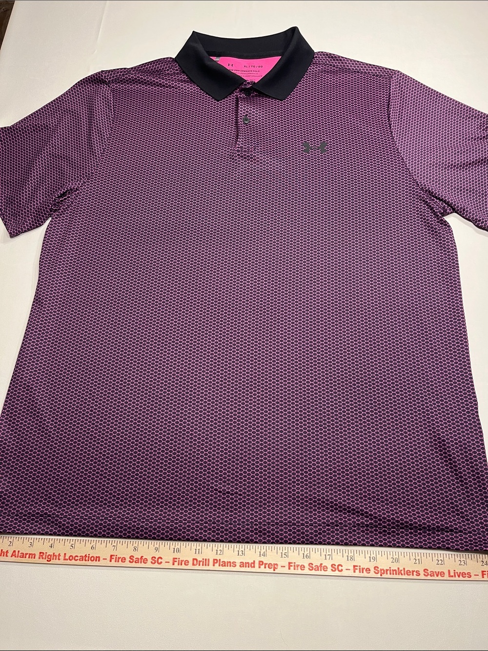Under Armour Men’s XL Performance Golf Polo Pink Black Loose Fit Shirt
